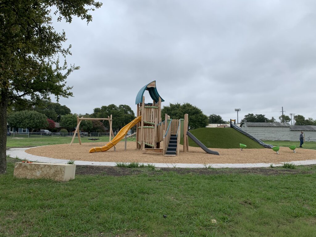 Reinhardt Elementary School - Texas Trees Foundation