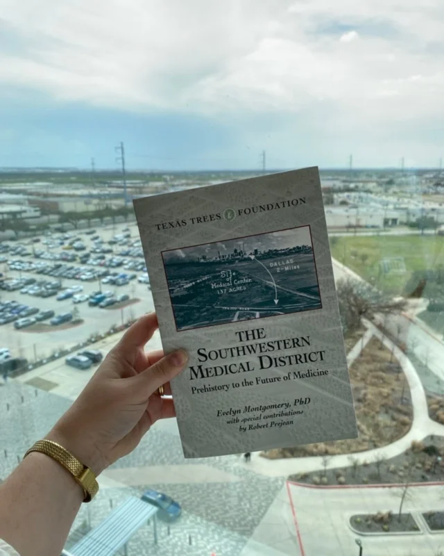 📢 Tune into FOX 4 Dallas-Fort Worth Good Day tomorrow at 9:20 AM to see Southwestern Medical District Transformation Program Director, Lannie McClelen, and Dr. Evelyn Montgomery, PhD, author of “Southwestern Medical District: Prehistory to the Future of Medicine” highlight our recently published history book! Visit the link in our bio to watch live.